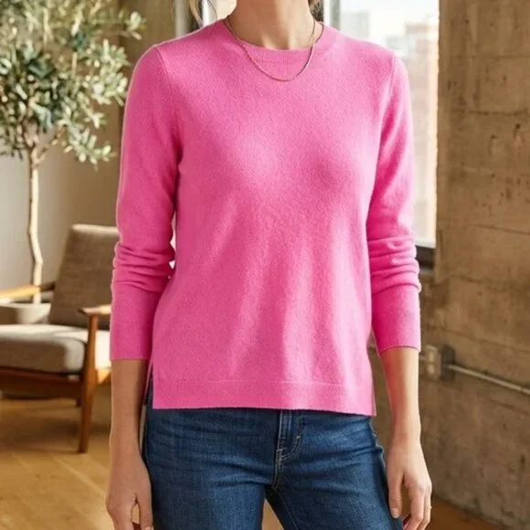 J.Crew Pink Crew Neck Cashmere Sweater Size M Classic Knit Pullover - Picture 1 of 7